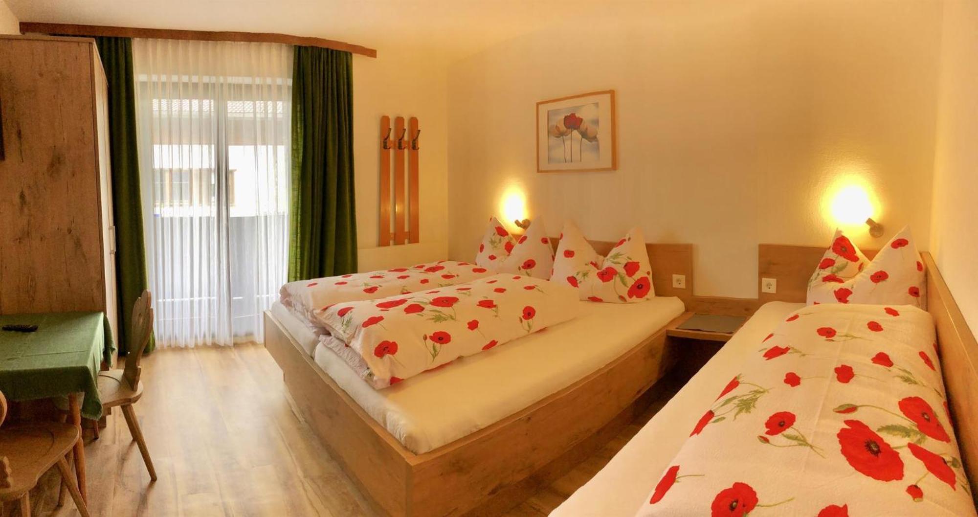 Pension Heidelberg - Fam Fuchs Hopfgarten im Brixental Bilik gambar